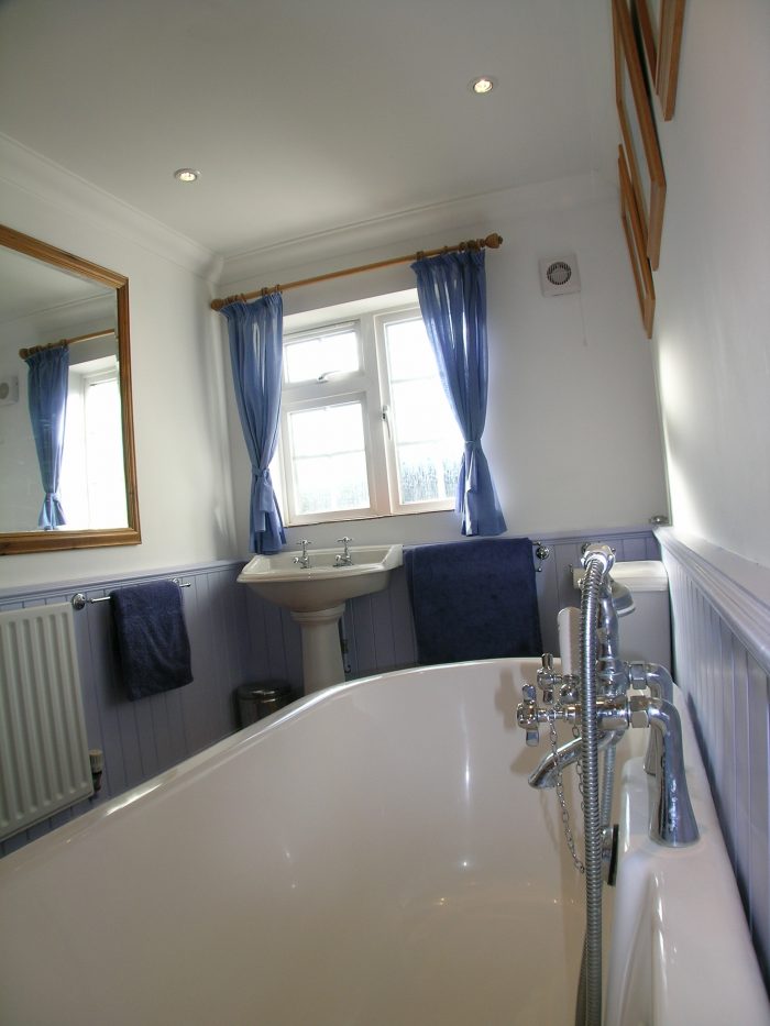 En-suite bathroom