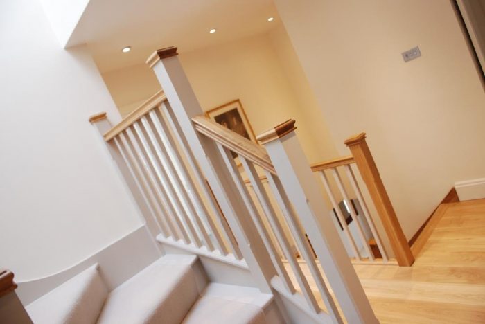 Part oak/part painted staircase